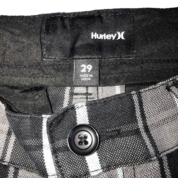 Hurley brand plaid shorts - Picture 3 of 3