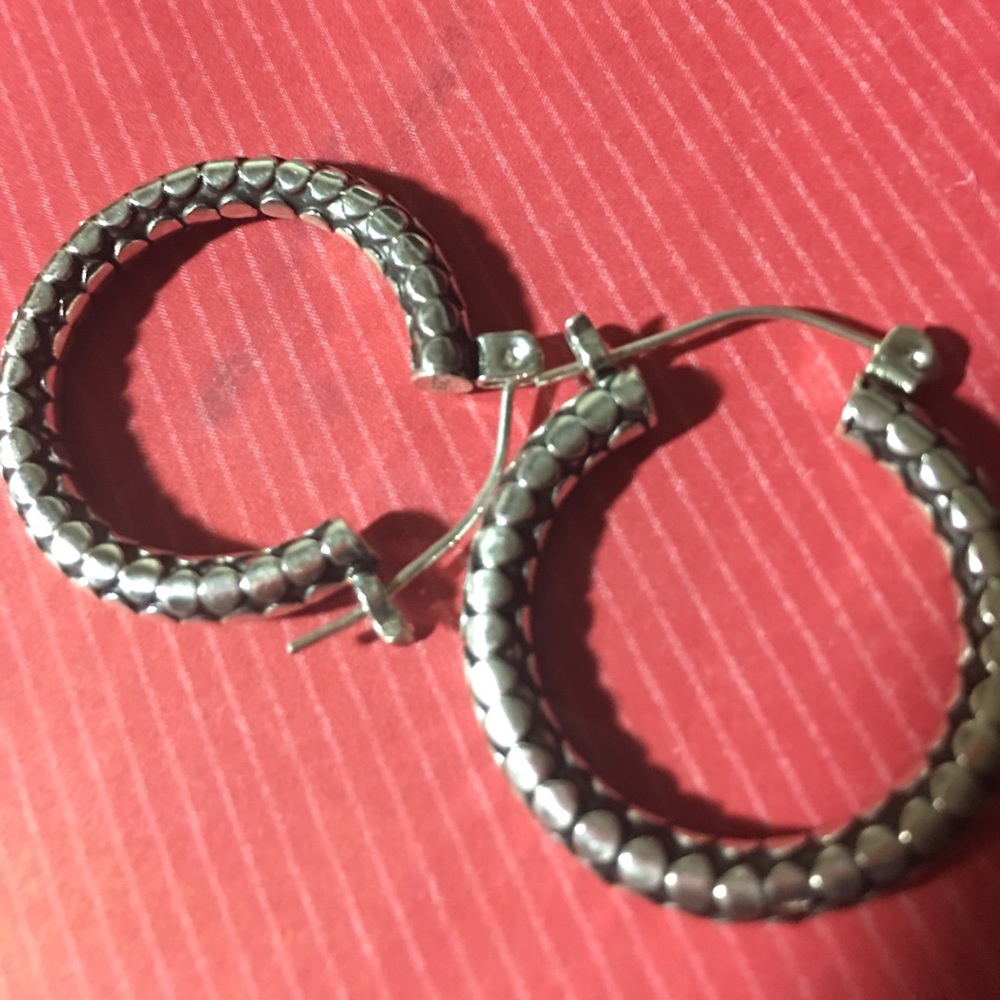 Balinese style hoops