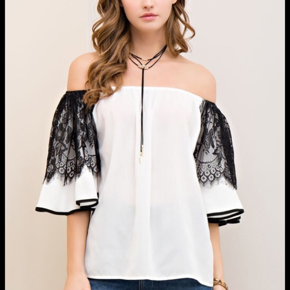 🆕Over the Shoulder Flare Top - Picture 4 of 4