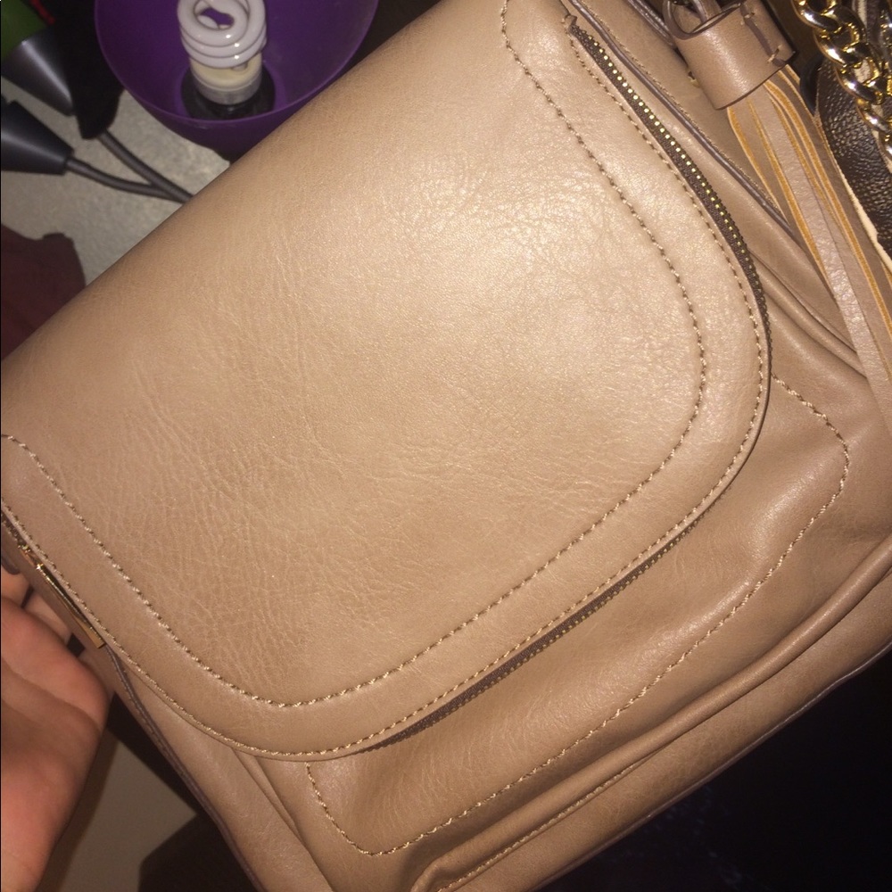Crossbody bag