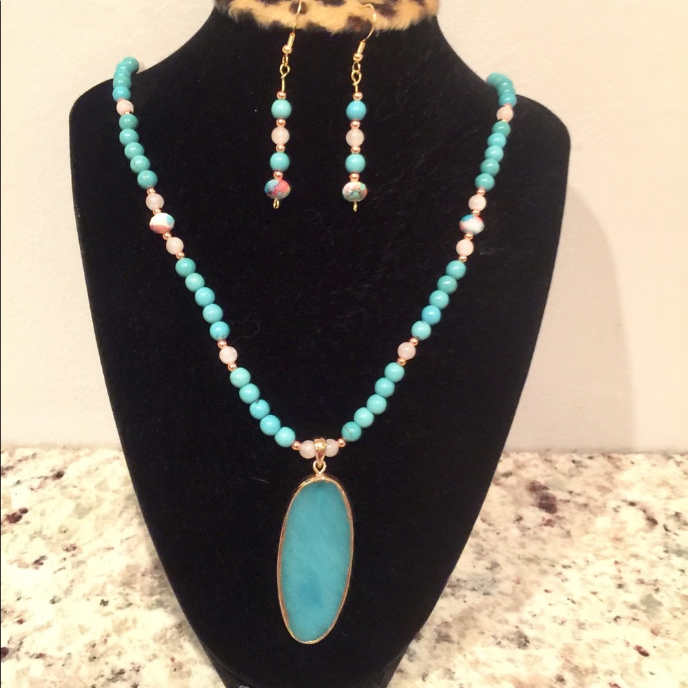 Magnesite jewelry set