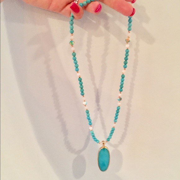 Magnesite jewelry set - Picture 2 of 3