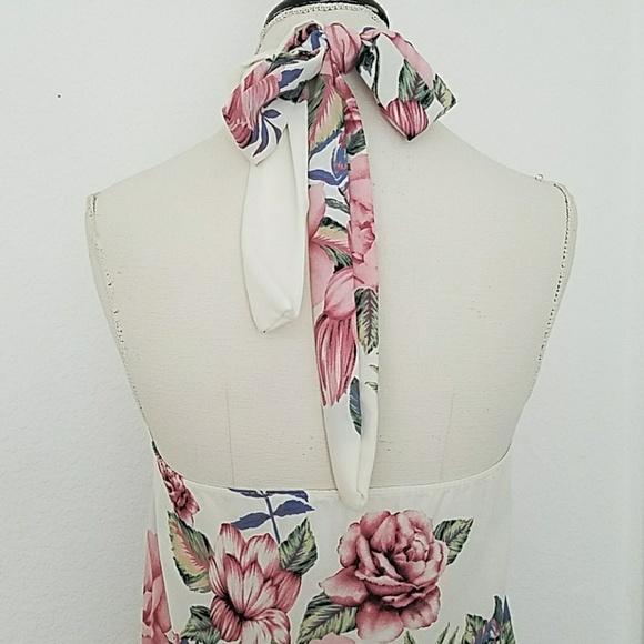 2 LEFT - Ivy Rose Halter Top - Picture 7 of 7