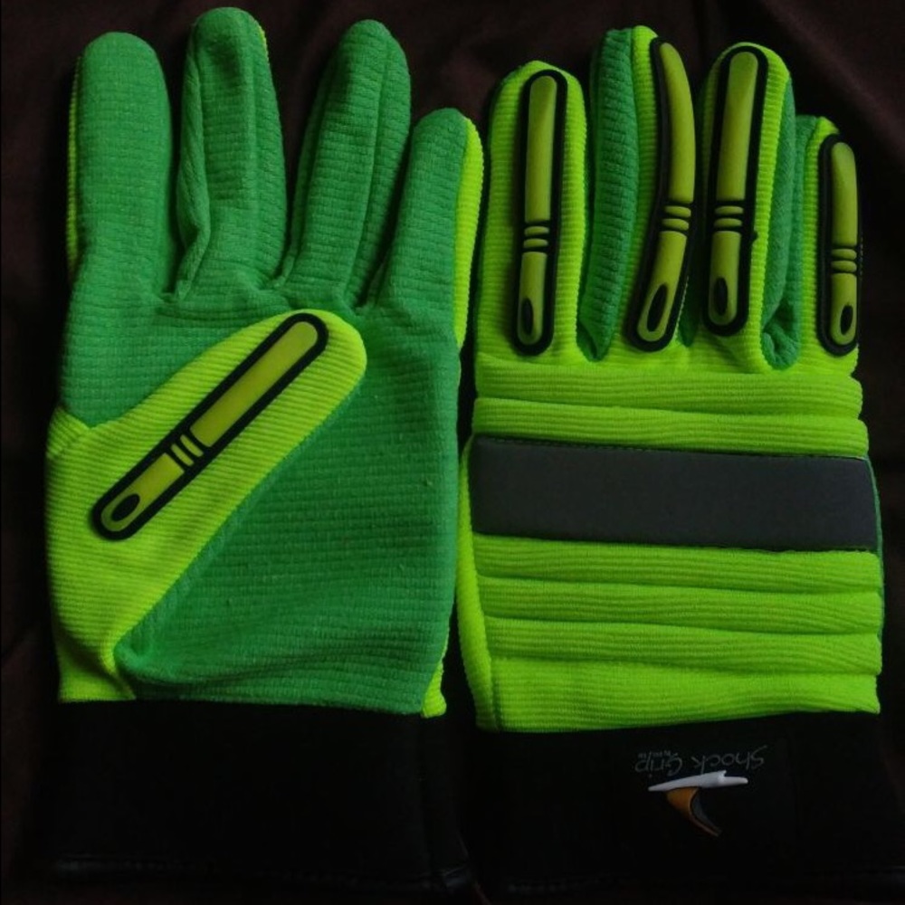 Men Working Gloves