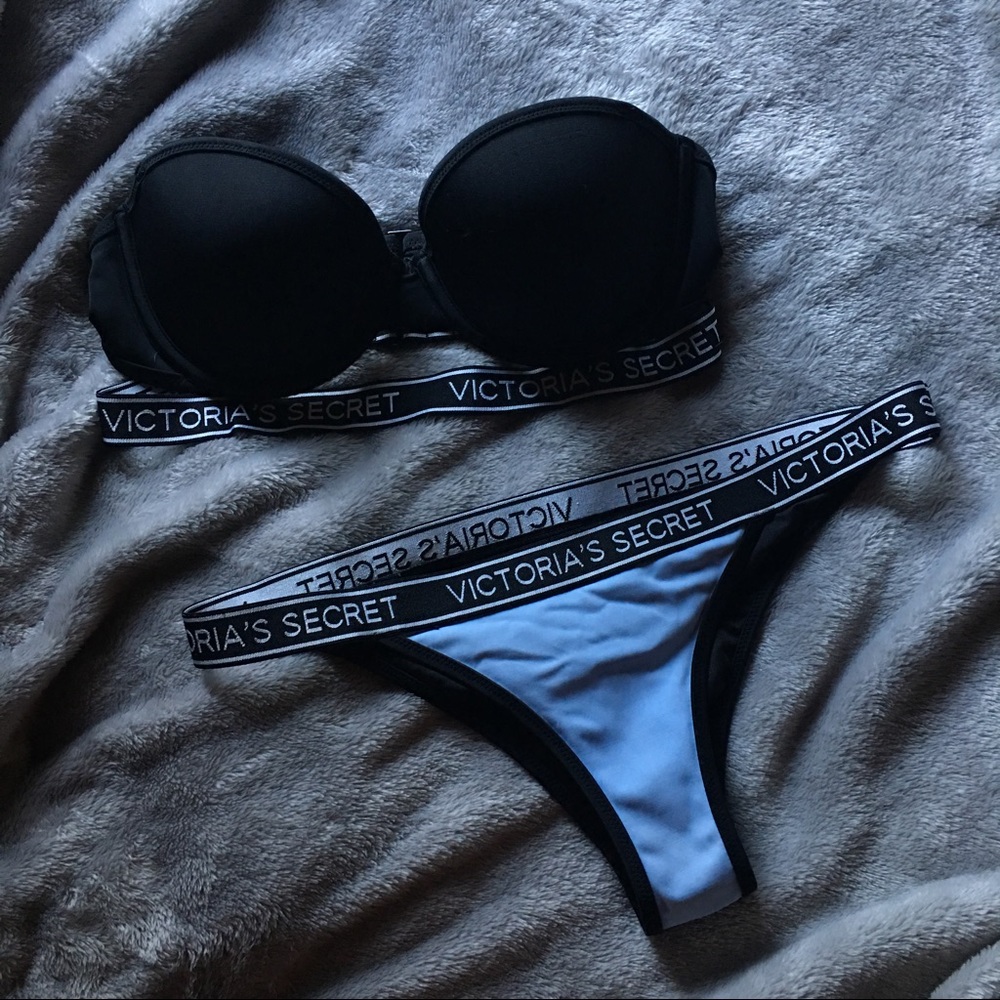 NEW Victoria's Secret bikini set