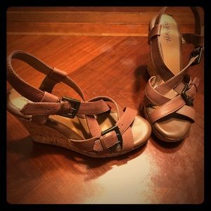 Euro Soft wedges by Sofft