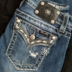 Size 28  Miss Me Jeans
