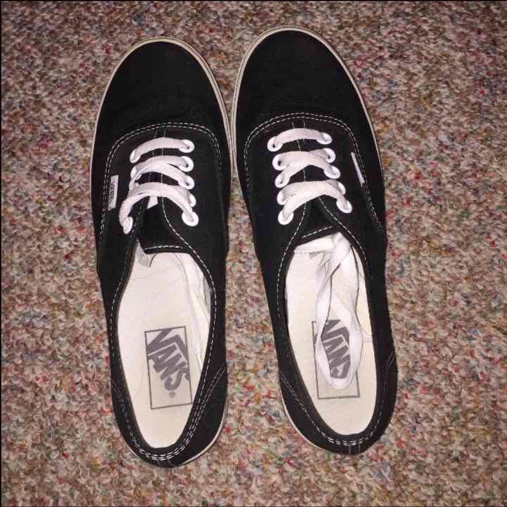 Black vans