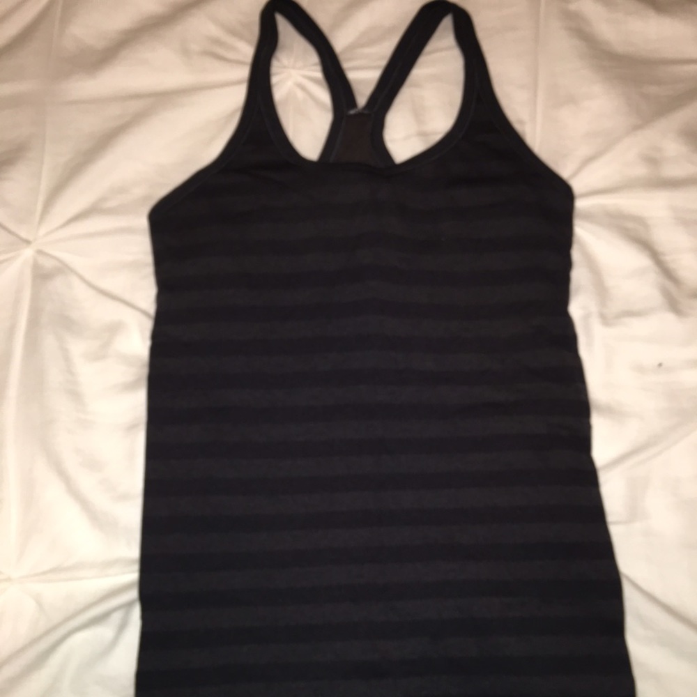 Lululemon Black workout tank top