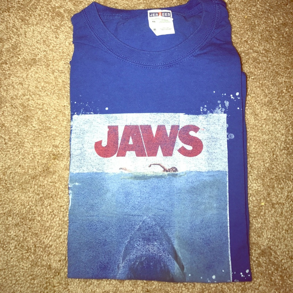 Jaws XL tee shirt