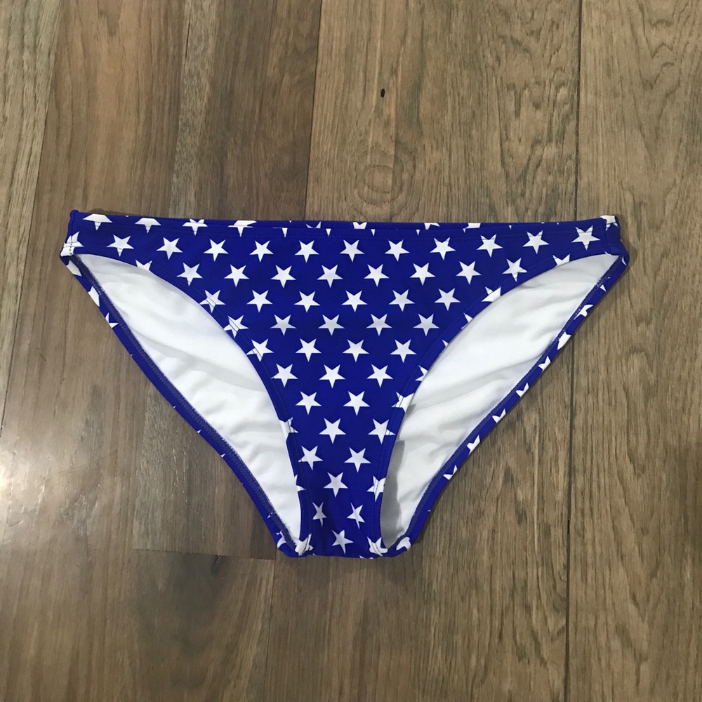 Patriotic Bikini Bottoms by Xhilaration-Large