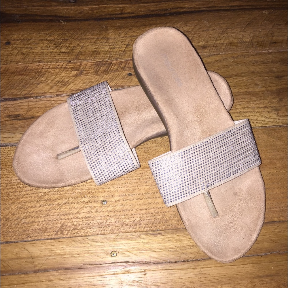 🌸Sandals in perfect like new condition 🌸
