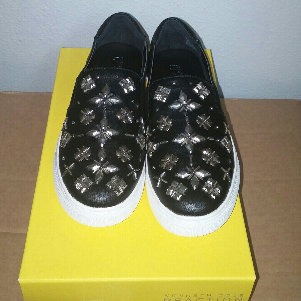 Steve Madden salt king 3 leather slip one