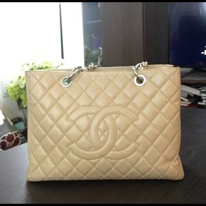 Grand Shopping Caviar Leather  Tote Bag