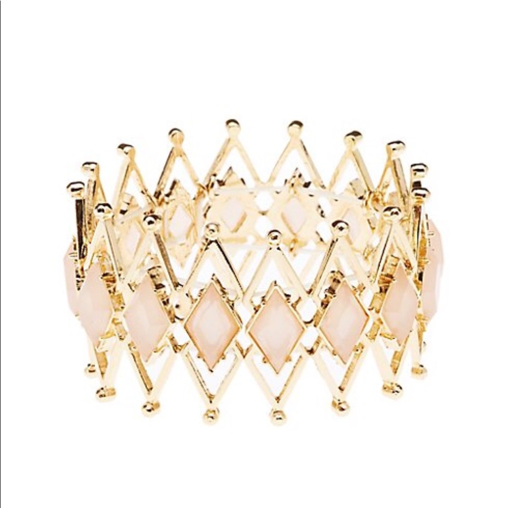 Statement stone diamond shaped bracelet NWT