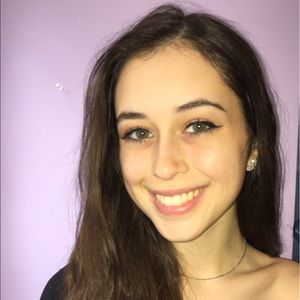 Meet your Posher, Brianna