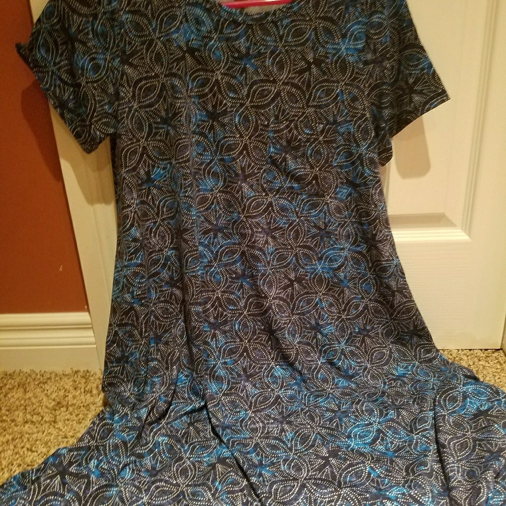 Lularoe carly