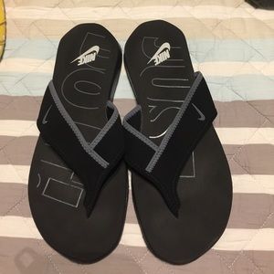 Nike flip flops