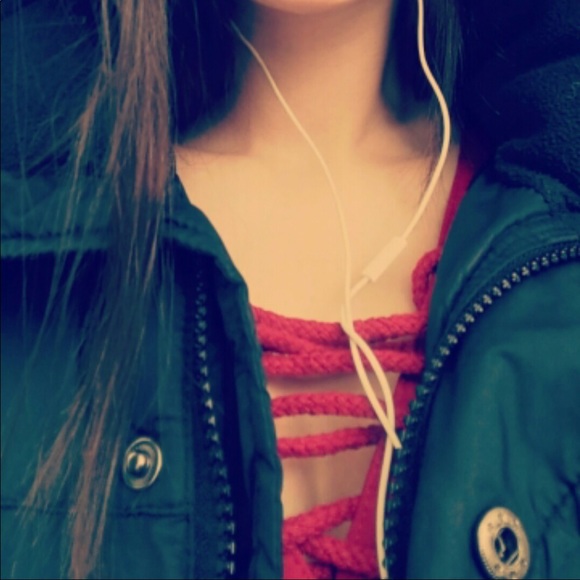 Lace Up Sexy V-Neck Open Cold-Shoulder -  Wine Red - Picture 6 of 8