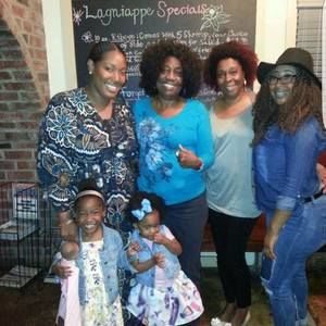 Meet your Posher, Janetta