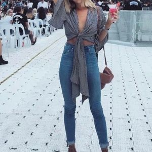Tie up shirt