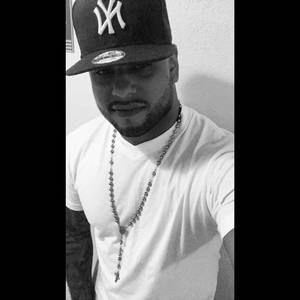 Meet your Posher, Gil