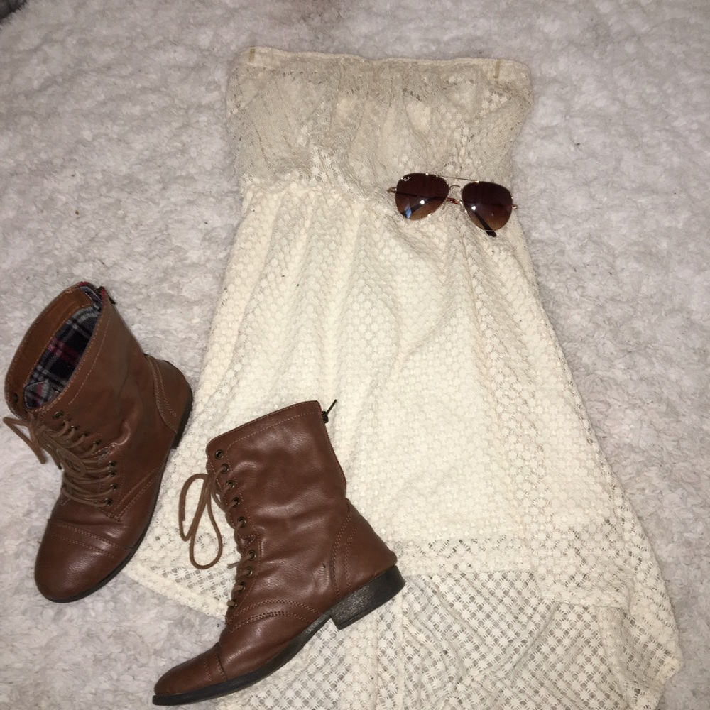 White lace dress