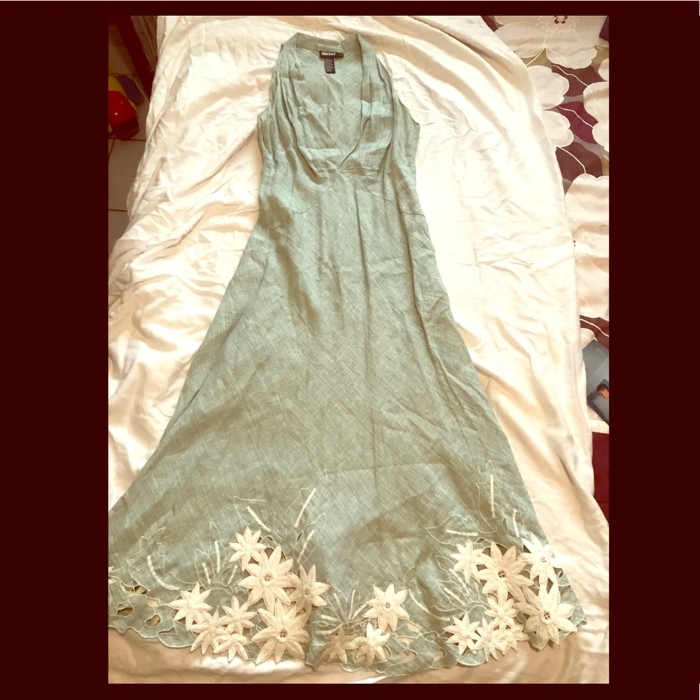 DKNY embroidery dress - size 4