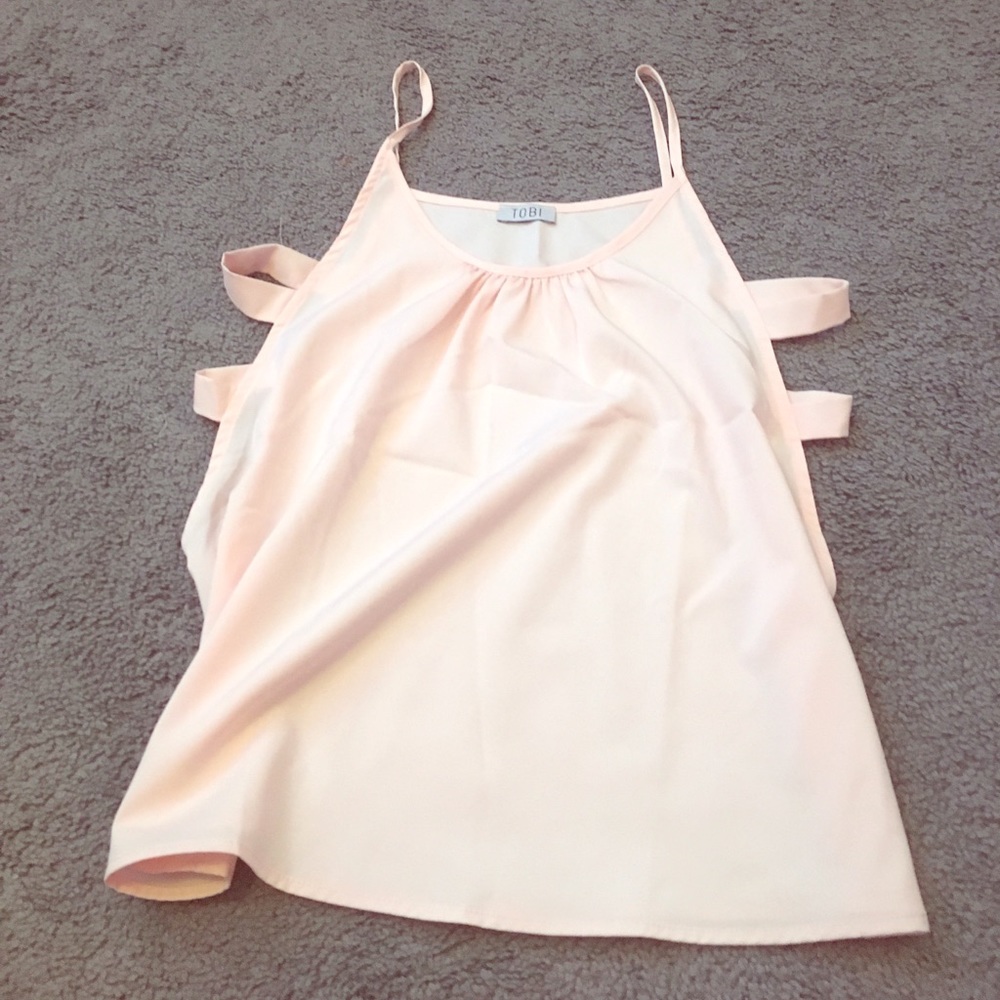 Pink tank