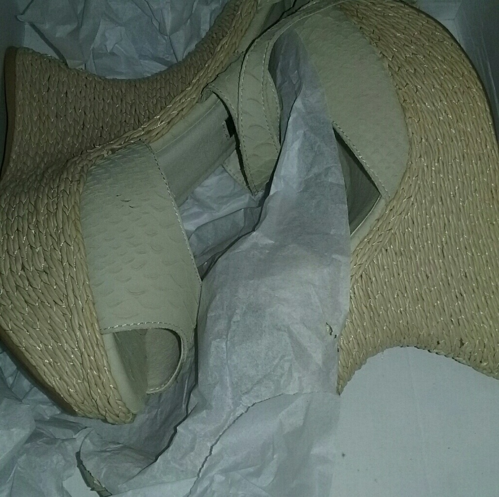 Heels/wedges