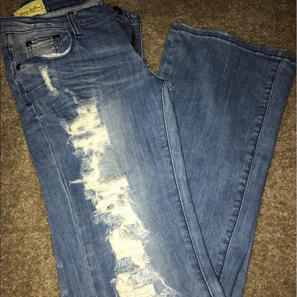 "Machine" ripped acid wash jeans