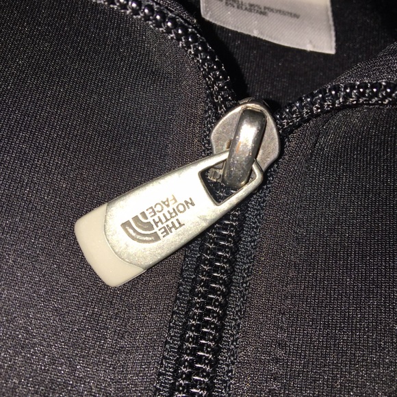 North face jacket - Picture 8 of 8