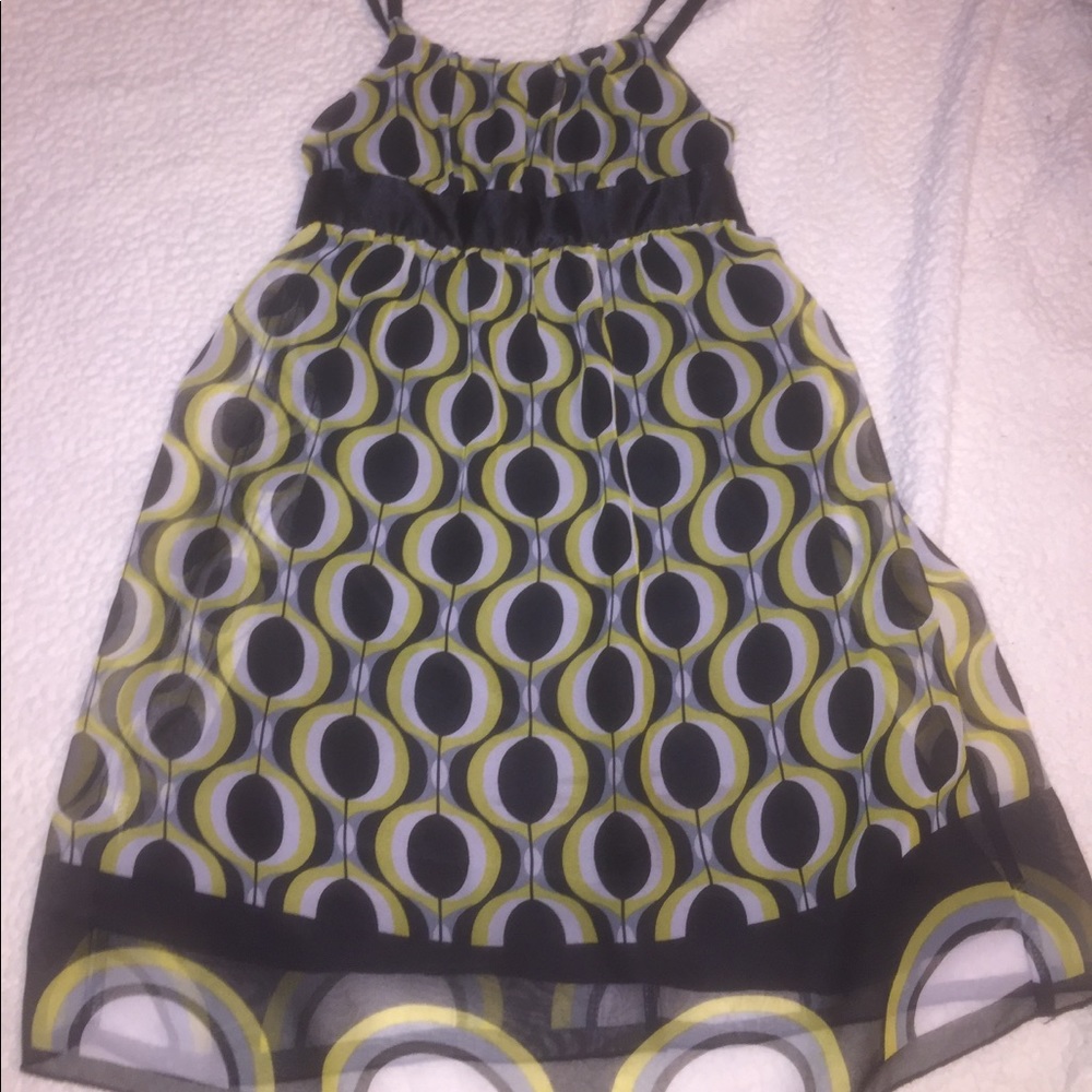 Cute black and yellow dress