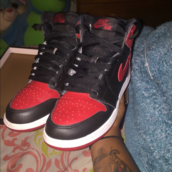 Nike Uptempo and Air Jordan 1 - Picture 5 of 6