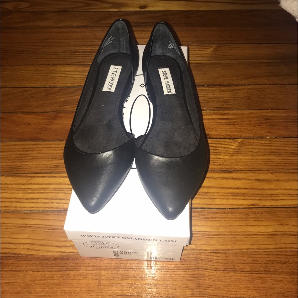 Black Steve Madden flats size 8