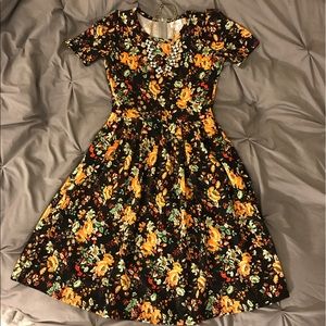 NWOT Lularoe Small Amelia!
