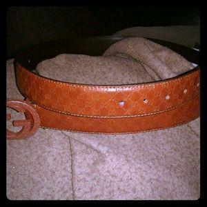 Gucci belt