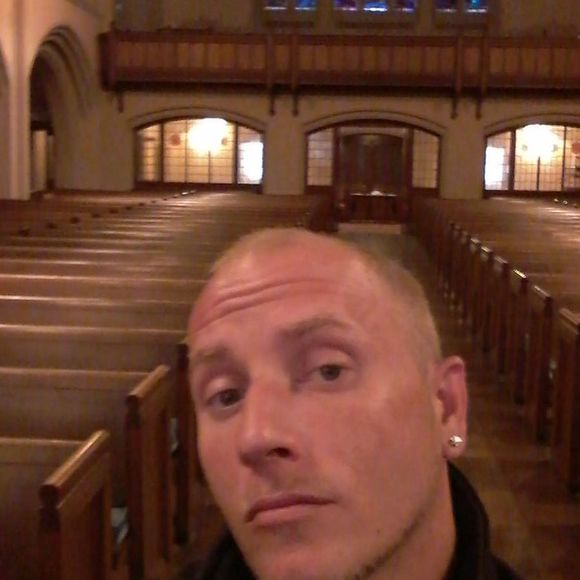 Meet your Posher, Aaron - Picture 1 of 1