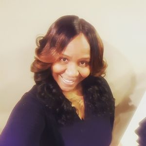 Meet your Posher, Tonya