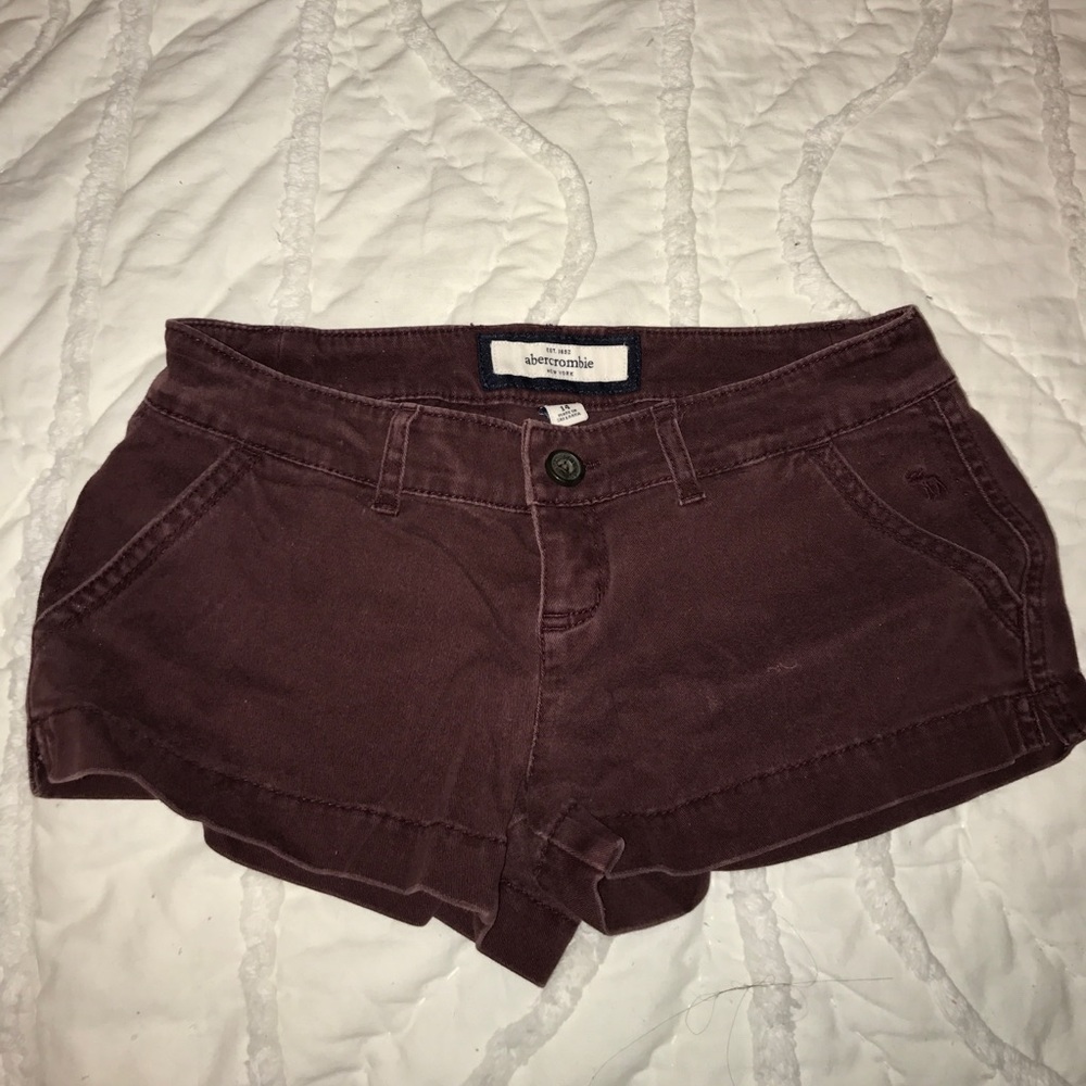 Maroon/burgundy Abercrombie shorts