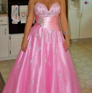Prom dress