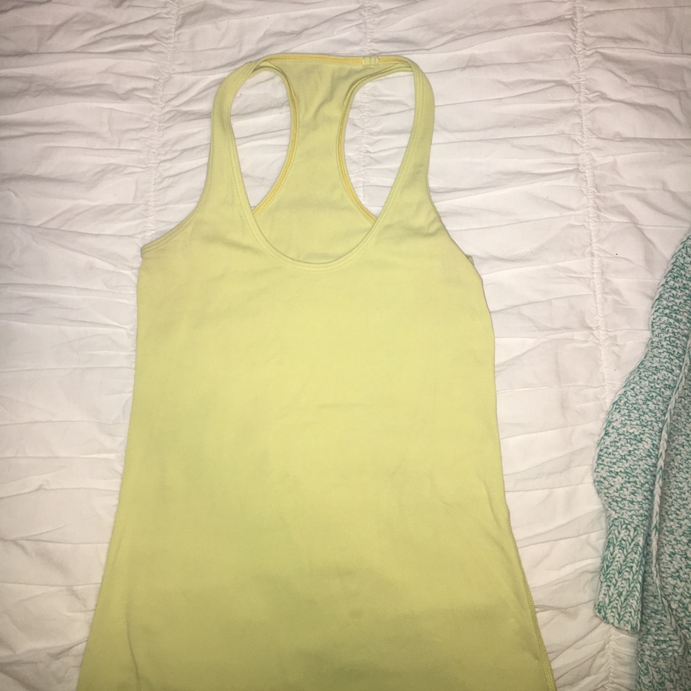 Lululemon tank
