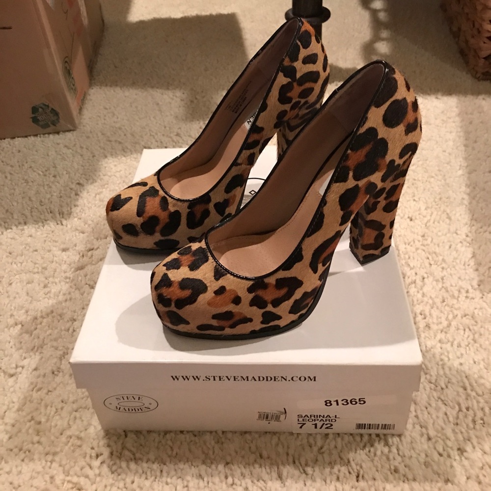 Steve Madden leopard heels