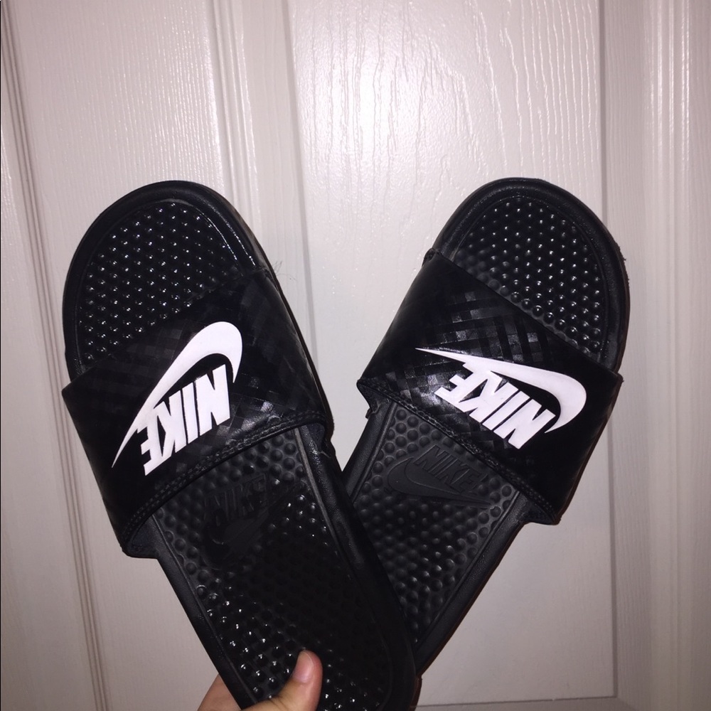 Nike slip ons