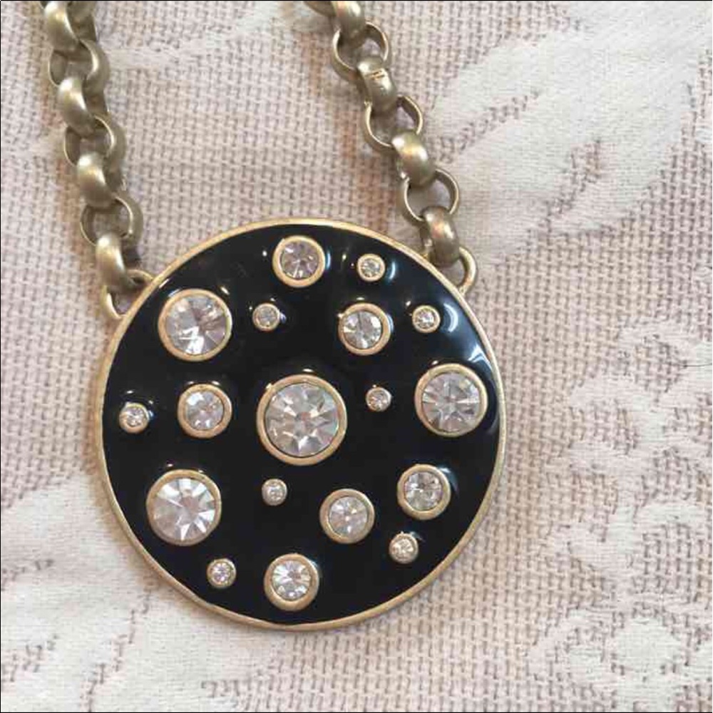 Lia Sophia beautiful necklace