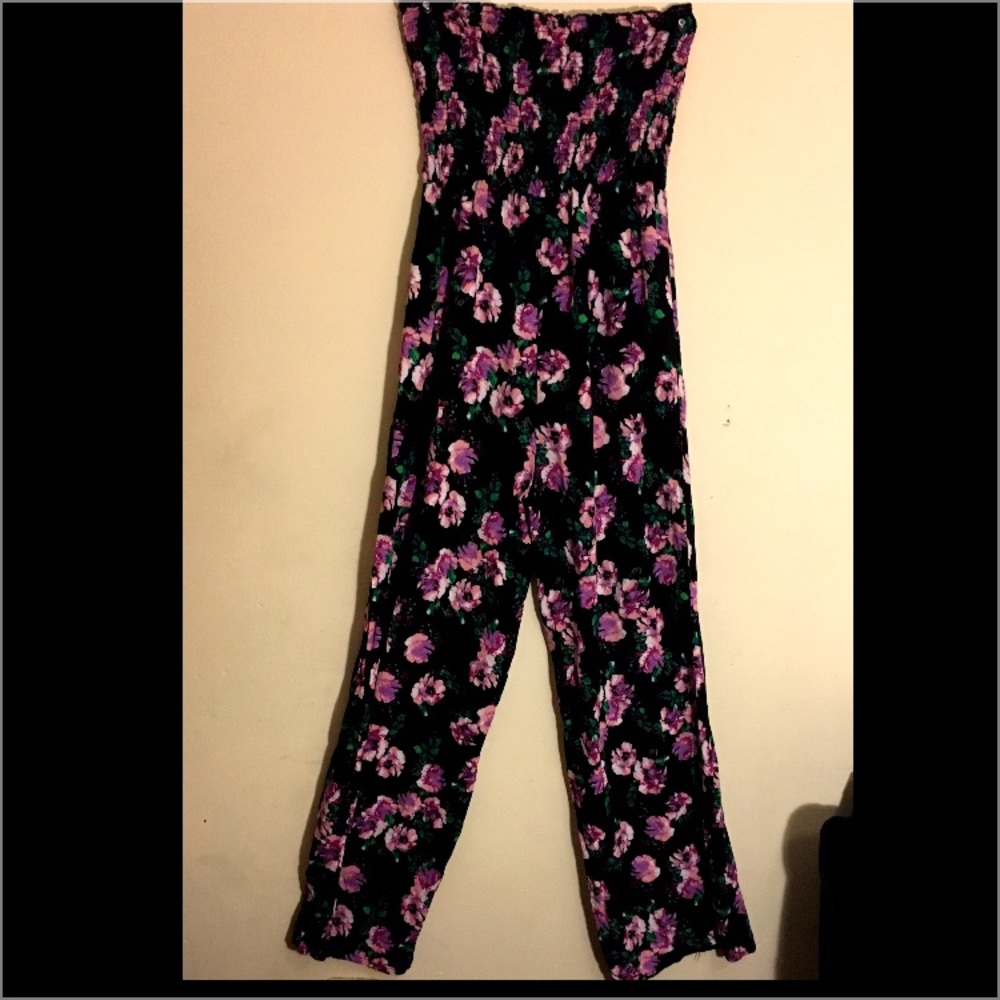 Derek Heart jumpsuit 🌸🌺