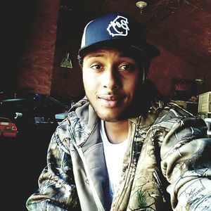 Meet your Posher, Donte