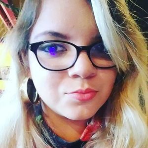 Meet your Posher, Shanee