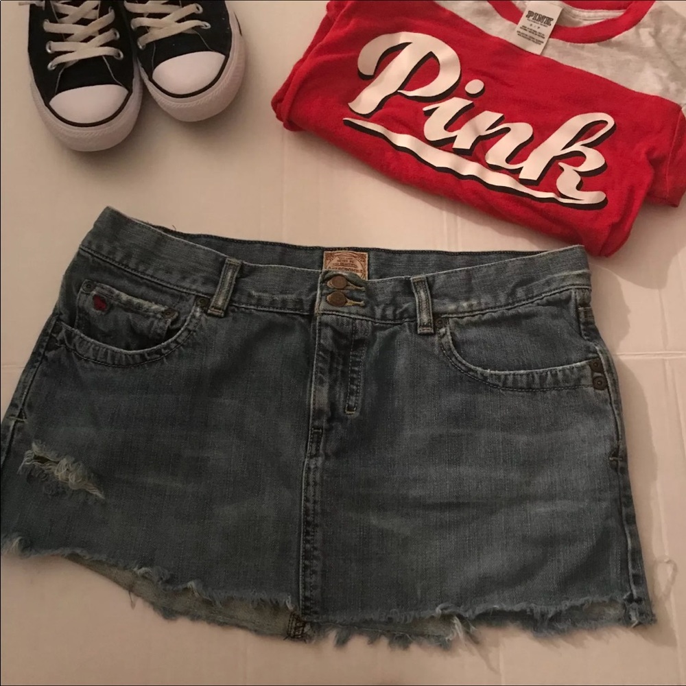 💋Abercrombie and Fitch 8 Jean Skirt w/distress💋