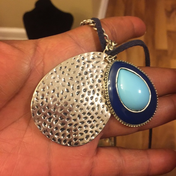 Elegant Ruby Rd  Suede leather silver necklace - Picture 5 of 7